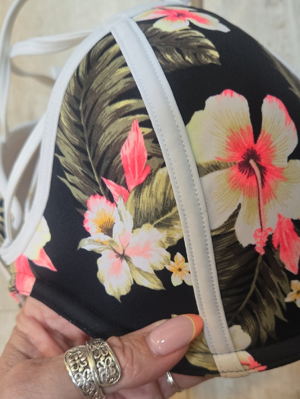 New PINK Victoria's Secret Strappy Tropical Print Bikini Top/Sports Bra - Picture 11 of 12